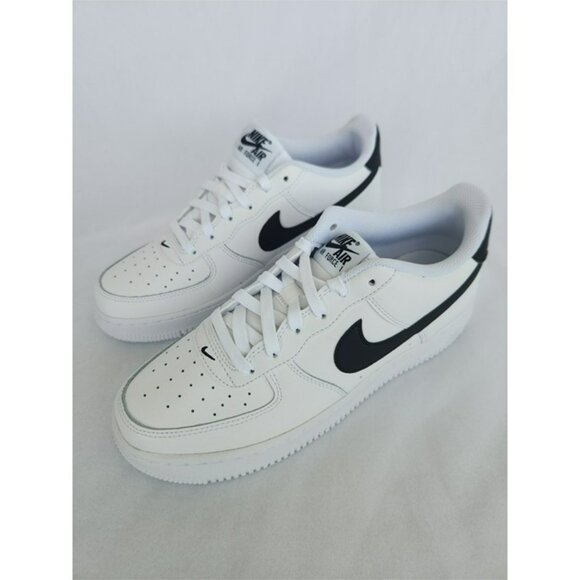 5Y | 6.5 WOMEN'S NIKE AIR FORCE ONE AF1 LEATHER WHITE / BLACK FV5948-101 - Picture 5 of 7